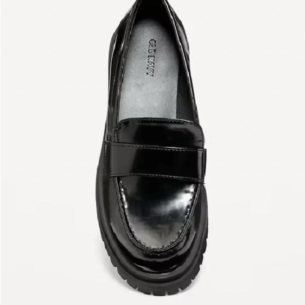 Old Navy sleek black